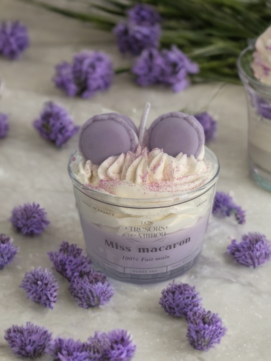 Bougie "Miss Macaron"